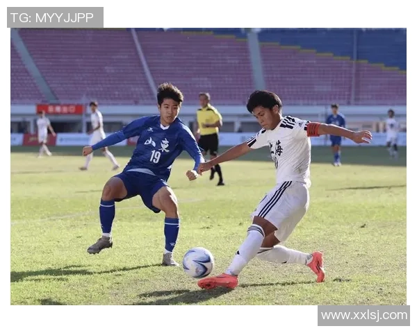 叶鑫足球：从青训到职业联赛的成长之路与未来展望